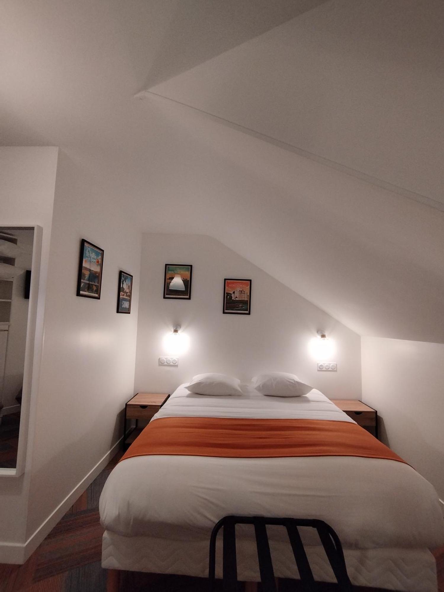 Hotel The Originals Access, Le Canter